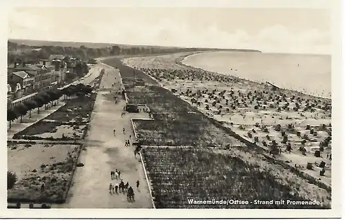 AK Warnhemünde. Ostsee. Strand mit Promenade. ca. 1956, gebraucht, gut