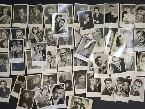 Lot: 50 unsignierte Autogrammkarten Schauspieler, Hepburn, Cooper, Rökk u.v.a.