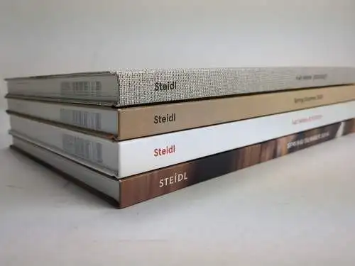 4 Bücher Steidl: Spring/Summer 2014; Fall/Winter 2019/2020; Spring/Summer 2020;