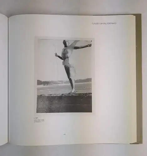 Buch: Don't Kiss Me - The Art of Claude Cahun and Marcel Moore. Louise Downie