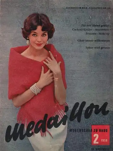 Medaillon im November. 2/1958, Modeschau zu Haus, gebraucht, gut