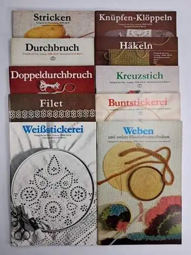 10 Hefte im Schuber: Handarbeitstechniken, Verlag für die Frau, Stricken, Häkeln