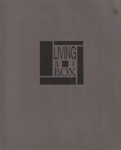 Buch: Living in a Box, Dillenkofer, Sinje, gebraucht, gut