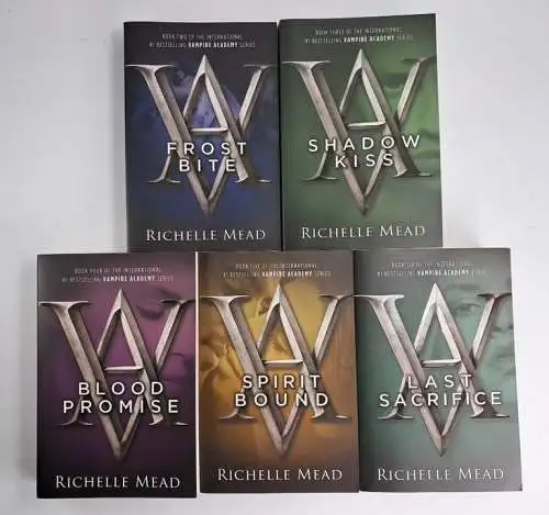 Buch: Vampire Academy 2-6, Richelle Mead, Razorbill, 5 Bände, englischsprachig