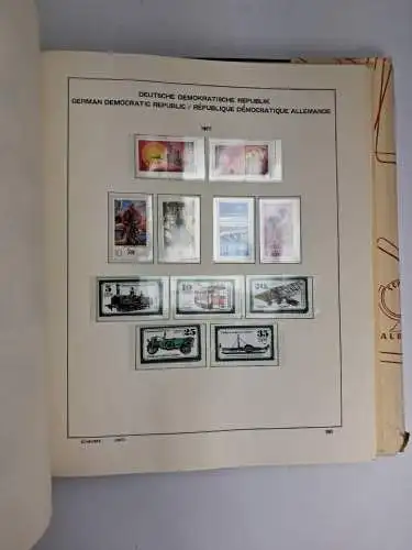 Schaubek Briefmarken Album Deutsche Demokratische Republik mit Schutzumschlag