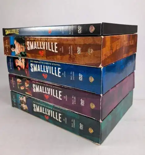 5 DVD-Boxen: Smallville. Staffel 1-4 + Film, Tom Welling, Superman, Serie