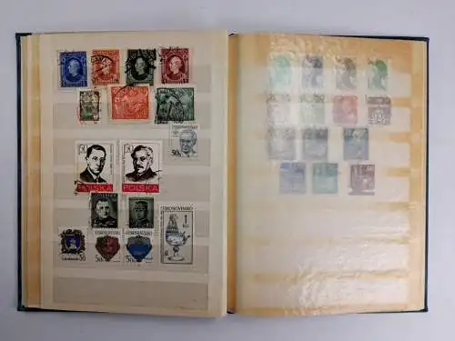 Schaubek Briefmarkenalbum, teils befüllt, DDR, Polska, Slovenko, Ceskslovenko...