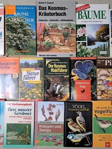24 Bücher Naturführer & Bestimmungsbücher: Bäume, Kräuter, Falter, Vögel, Pilze