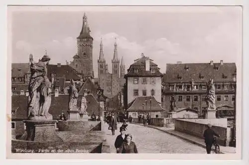 AK Würzburg, Partie an der alten Brücke, Postkarte, Cramers, gelaufen