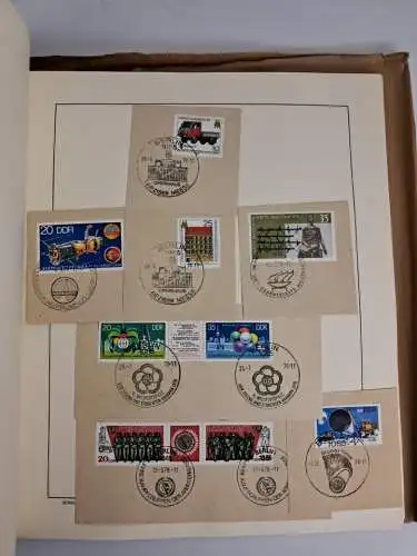 Schaubek Briefmarken Album Deutsche Demokratische Republik, DDR