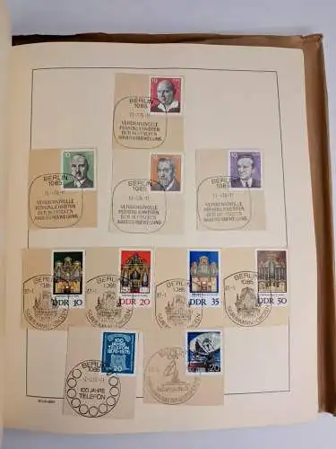 Schaubek Briefmarken Album Deutsche Demokratische Republik, DDR