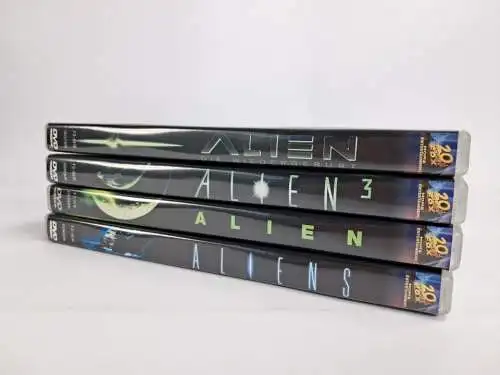 4 DVDs Aliens: Aliens 3, Alien, Aliens special Edition, Alien die Wiedergeburt