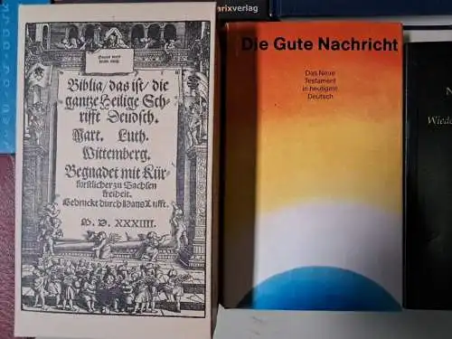 19 Bücher - Großes Buchpaket Bibeln, Altes & Neues Testament + Apokryphen
