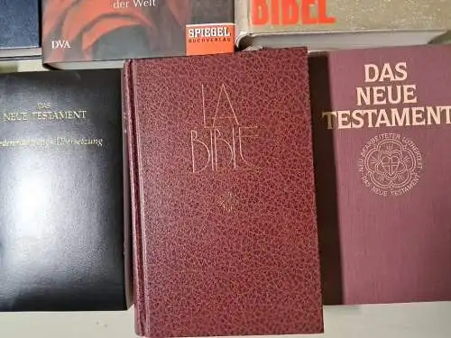 19 Bücher - Großes Buchpaket Bibeln, Altes & Neues Testament + Apokryphen