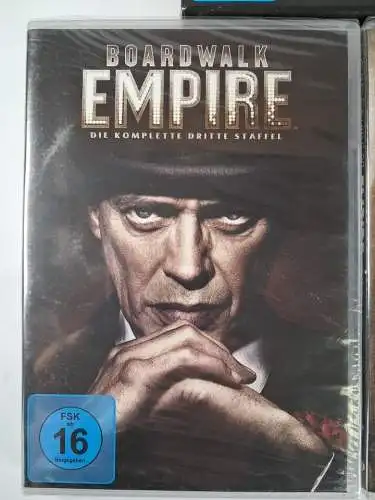 5 DVD-Boxen: Boardwalk Empire. Staffel 1-5 (komplett), M.  Scorsese, S. Buscemi