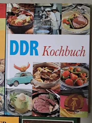 12 Bücher DDR-Kochbücher: DDR Koch- und Backbuch; Leipziger Allerlei; Soljanka..