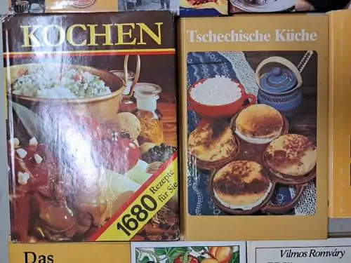12 Bücher DDR-Kochbücher: DDR Koch- und Backbuch; Leipziger Allerlei; Soljanka..