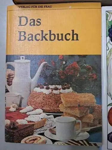 12 Bücher DDR-Kochbücher: DDR Koch- und Backbuch; Leipziger Allerlei; Soljanka..