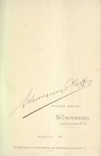 Buch: Portrait bürgerlicher Herr mit Oberlippenbart und Krawatte, Fotografie