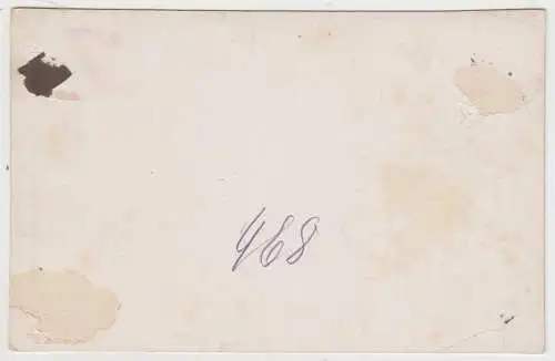 AK Am Bahnsteig, Humorvolle illustrierte Postkarte um 1900, ungelaufen