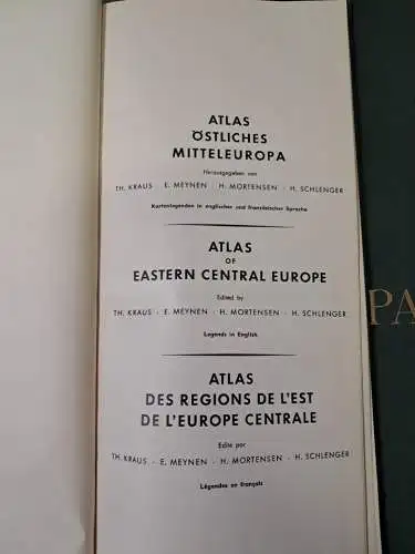 Buch: Atlas östliches Mitteleuropa, 2 Bände, Th. Kraus, 1959, Velhagen & Klasing