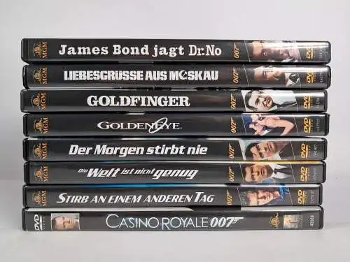 7 DVDs James Bond 007, Sean Connery, Pierce Brosnan, Daniel Craig, Konvolut