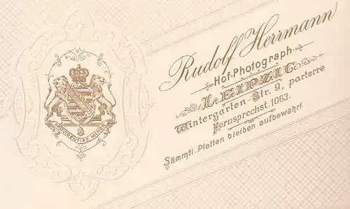 Fotografie Herrmann, Leipzig - Portrait Junger Herr, Fotografie. Fotobild