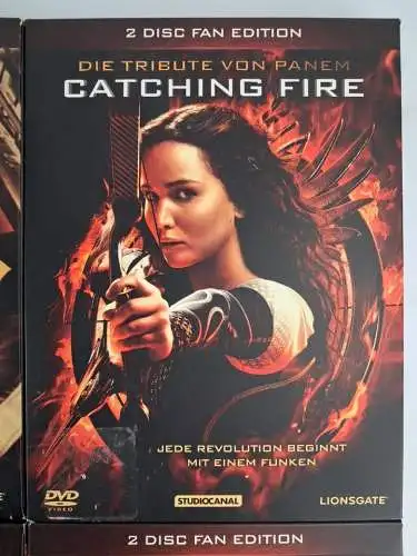 4 DVDs Die Tribute von Panem: The Hunger Games, Catching Fire, Mockingjay