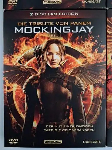 4 DVDs Die Tribute von Panem: The Hunger Games, Catching Fire, Mockingjay