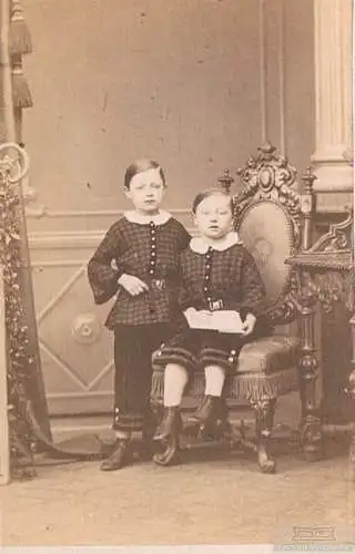 Fotografie Henning, Naumburg - Portrait Zwei Kinder (Geschwister), Fotografie