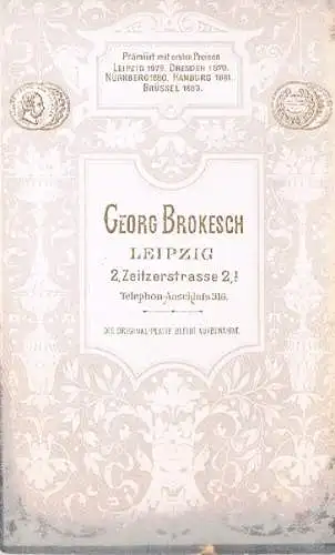 Fotografie Brokesch, Leipzig - Portrait Junges Kind. 1886, Fotografie. Fotobild