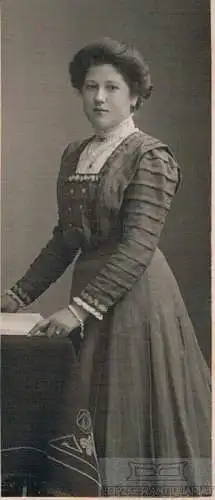 Fotografie Schoppmeyer, Cüstrin - Portrait Junges Fräulein, Fotografie. F 274946