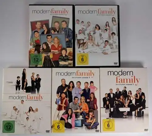 5 DVD-Boxen: Modern Family. Staffel 1-5, Serie, Christopher Lloyd, Ed ONeill
