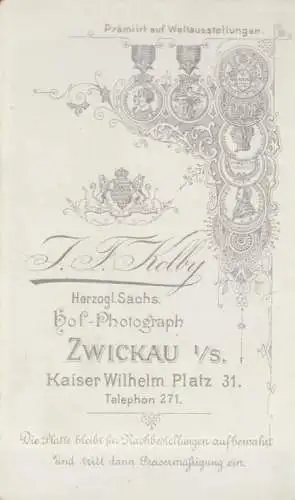 Fotografie Kolby, Zwickau - Portrait junger Herr im Anzug mit... Fotograf 273400