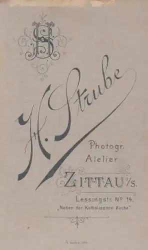 Fotografie H. Strube, Zittau - Portrait Junger Herr im Anzug, Fotografie