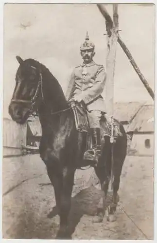 AK Sächsischer Offizier in Uniform zu Pferde, Fotokarte, ungelaufen, Postkarte