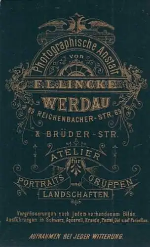 Portrait bürgerlicher junger Herr mit Scheitel und Krawatte, Fotografie