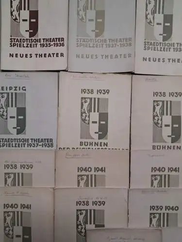 22 Programmhefte Städtisches Theater Leipzig / Bühnen der Reichsmessestadt