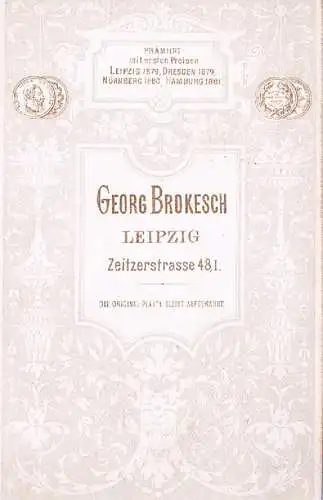 Fotografie Brokesch, Leipzig - Portrait Junges Kind. 1881-82, Fotografie