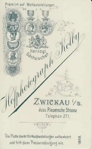 Fotografie Kolby, Zwickau - Portrait Dame mit gekraustem Haar, Fotografie. 1898