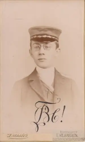 Bubenruthia, Portrait mit Zirkel einer Burschenschaft, Atelier... Fotografie