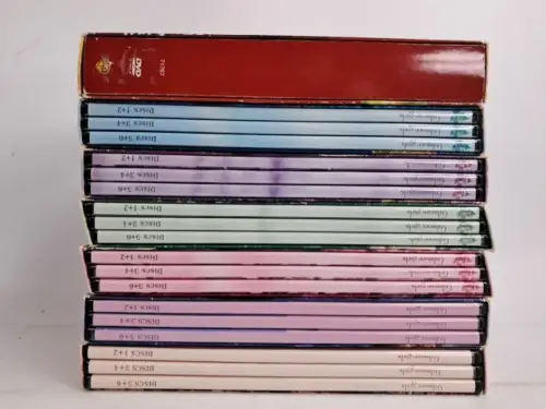 8 DVD-Boxen: Gilmore Girls - Die komplette Serie, Staffel 1-7, vollständig