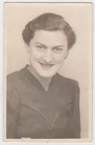AK Portrait junge Frau, 24.12.1938, Postkarte, ungelaufen, Fotokarte, vintage