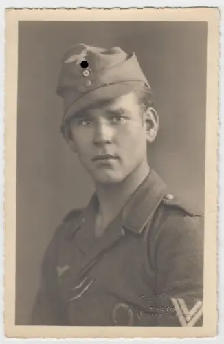 AK Junger Mann in Uniform - Soldat, Wehrmacht, Gebirgsjäger, Obergefreiter