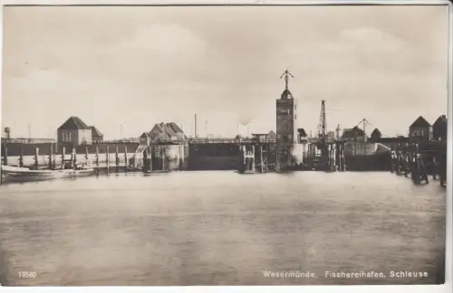 AK Wesermünde. Fischereihafen. Schleuse, H. Rubin & Co., Postkarte, Fotokarte
