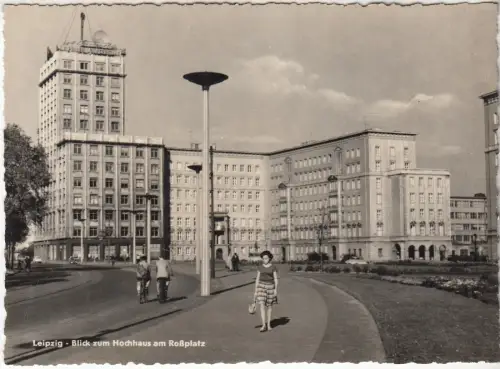 AK Leipzig - Blick zum Hochhaus am Roßplatz, 1964, W. Oelschlägel, Postkarte