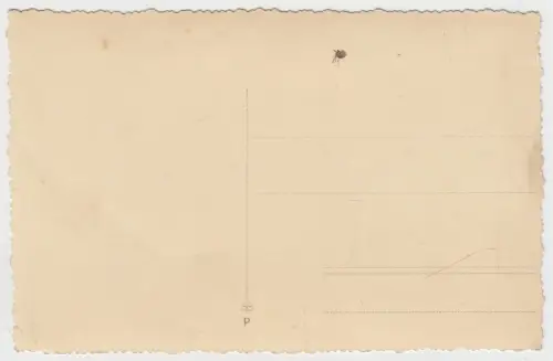 AK Portrait Junger Mann in gestreiftem Anzug mit Krawatte, Fotografie, vintage