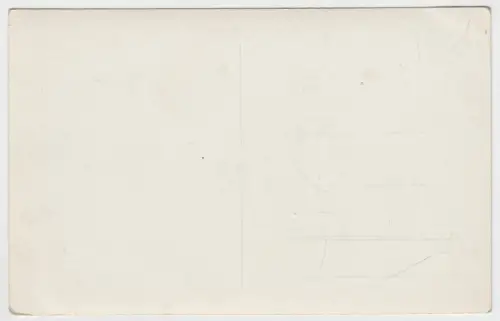 AK Gruppenfoto Menschen in Badesachen im Meer, Postkarte, Fotografie, vintage