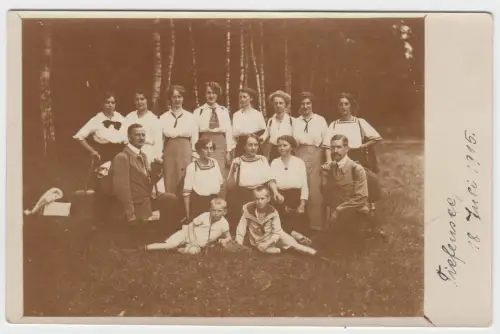 AK Gruppenfoto Turngemeinschaft Tiefensee 18. Juli 1915, Fotografie, Postkarte