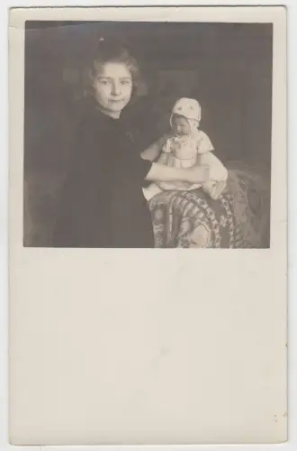 AK Portrait Ruth - Mädchen mit Puppe, Fotografie, vintage, Postkarte, 1919